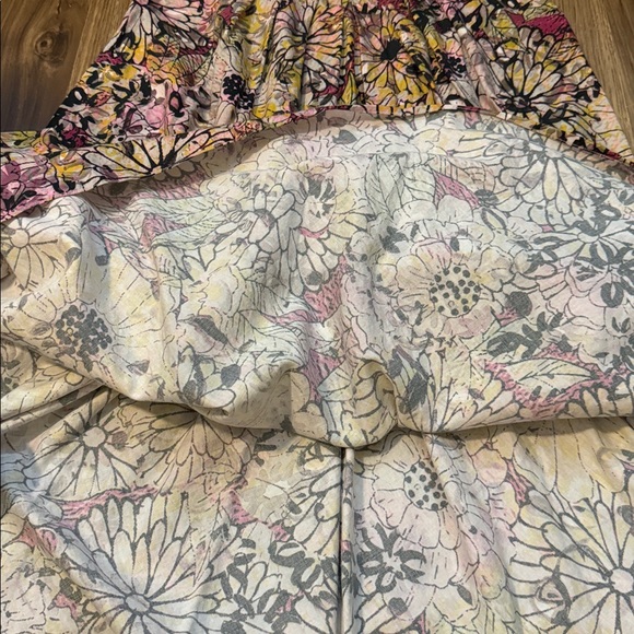 Geisha Designs Anthropologie Jessamyn Floral Printed Zip Up Midi Dress - Picture 8 of 12